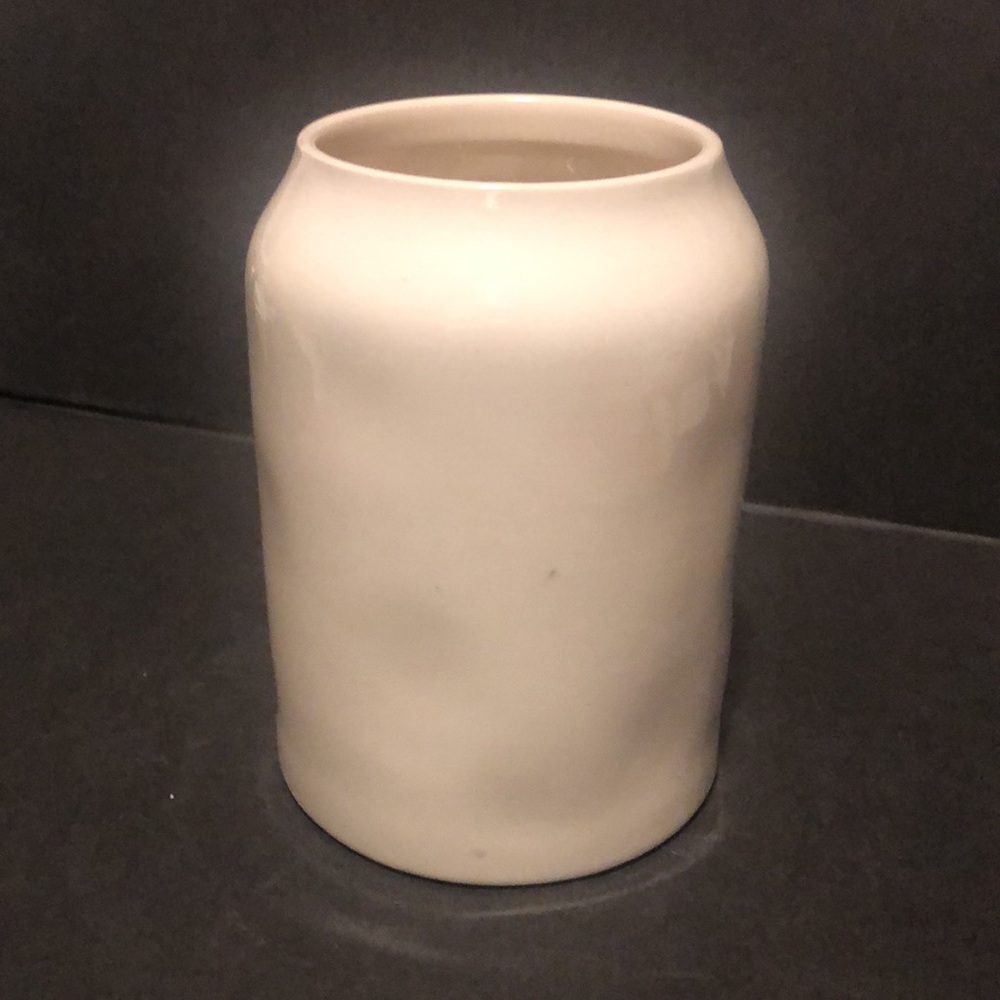 Disney x Rae Dunn “Tinkle Bell” Container - Picture 2 of 3